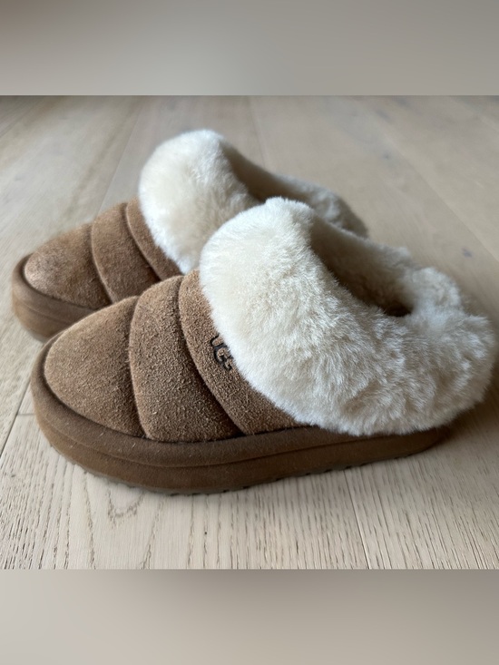 UGG Other - UGG Kids Tazzlita